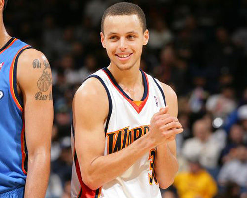 18岁“杜锋接班人”惊艳表现，广东男篮迎来新‘锋线大脑’（18岁杜锋接班人闪耀全场，广东男篮迎来锋线新大脑）