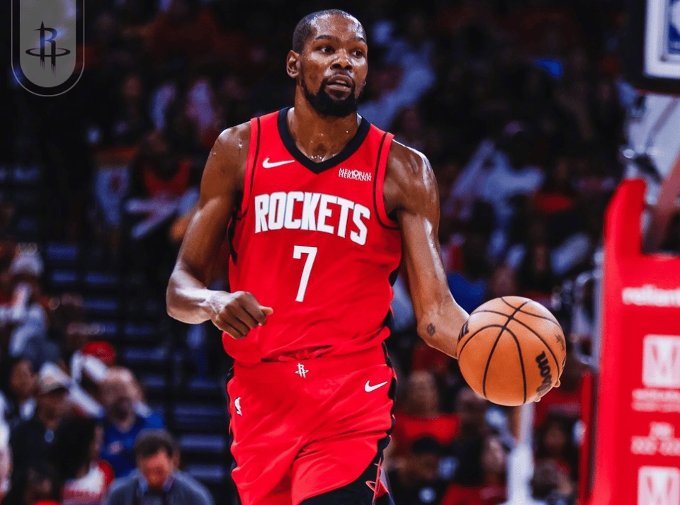 欧洲乔丹！马尔卡宁出场23分钟砍43分，每分钟两分打崩对手（23分钟43分！马尔卡宁化身欧洲版乔丹，以每分钟2分效率打崩对手）