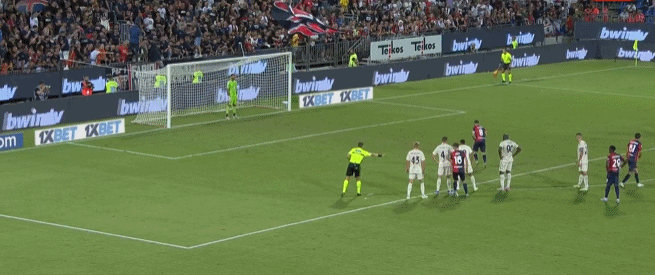 拜仁本赛季德甲首次落后，也是首次在上半场丢球（德甲本赛季，拜仁首次在上半场失球并首次陷入落后）