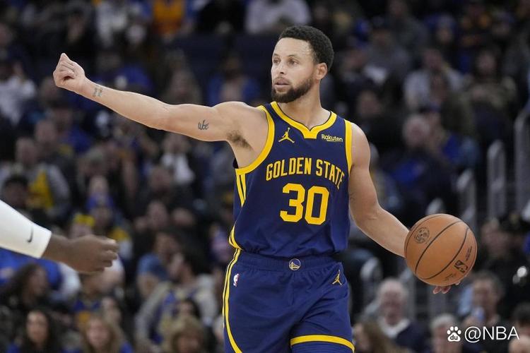 埃尔切主席：弗洛伦蒂诺非常和蔼可亲，很爱聊比赛的每个细节（埃尔切主席：弗洛伦蒂诺亲和健谈，热衷聊比赛的每个细节）