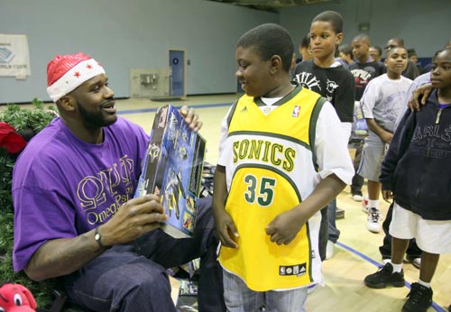 兄弟、搭档和对手——法国乒坛“双子星”的成都秀（从兄弟到对手，法国乒坛双子星上演成都秀）