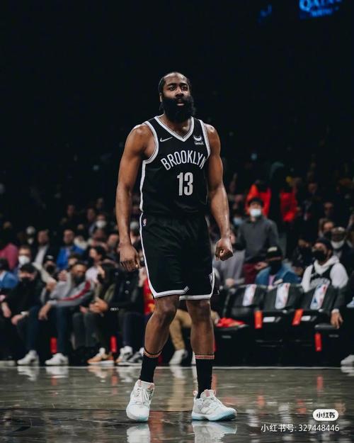 孙继海：不是家里有矿才能踢球，想改变大家这种认知（孙继海：踢球不靠家里有矿，我想打破这种偏见）