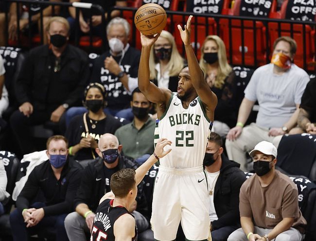 齐沃谈4-0科莫：我们还能做得更好；我和小法对决只是媒体标题（4-0科莫后，齐沃：仍有提升空间；与小法之争只是媒体话题）