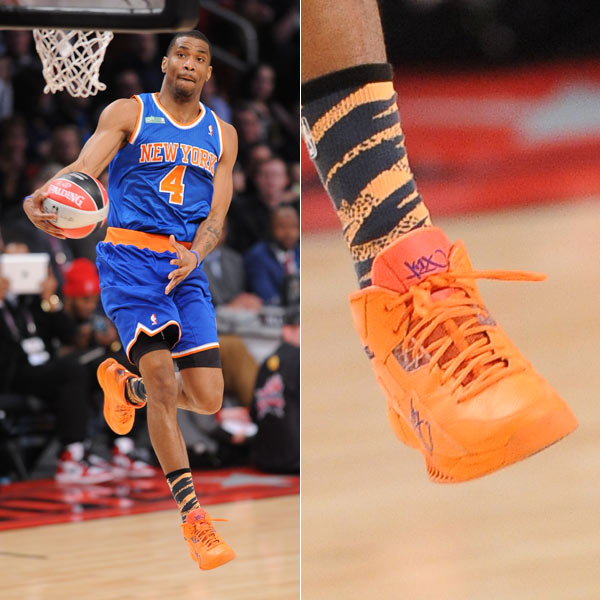 浙江队祝贺重庆铜梁龙与辽宁铁人成功冲超：2026中超见（浙江队恭贺重庆铜梁龙、辽宁铁人成功升超：2026中超相见）