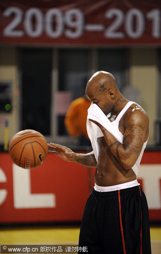 维尔茨闪耀英超！利物浦新星如何策动首球并当选最佳球员？（维尔茨点亮英超：利物浦新星如何打破僵局并荣膺全场最佳）