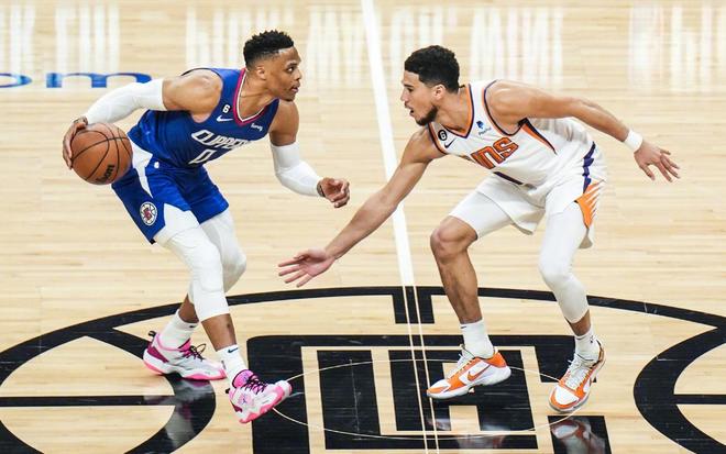 世界足球格局发生变化（全球足坛版图重塑）